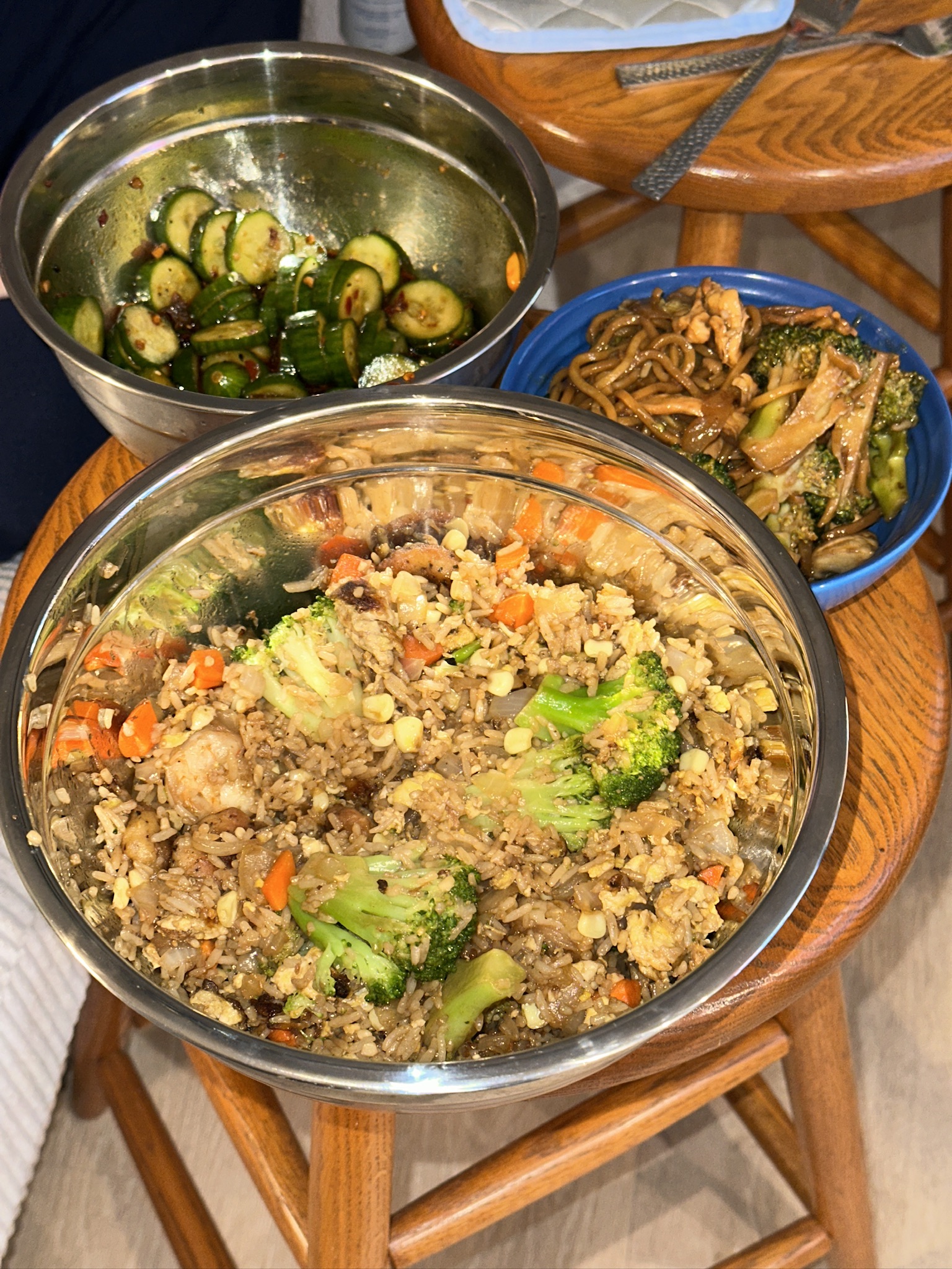 Fried rice with some shrimp, veggies and eggs